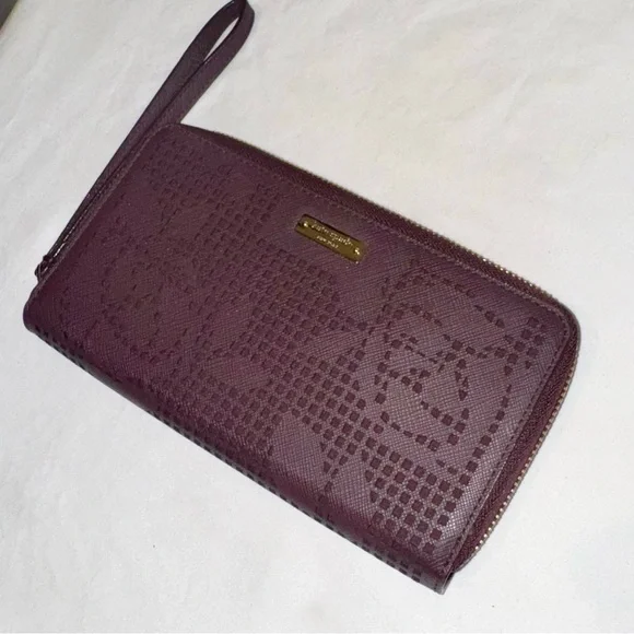 Kate Spade Deep Purple Wristlet Wallet - Picture 2 of 4